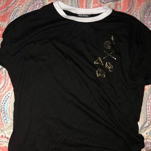 black cropped harry potter tee